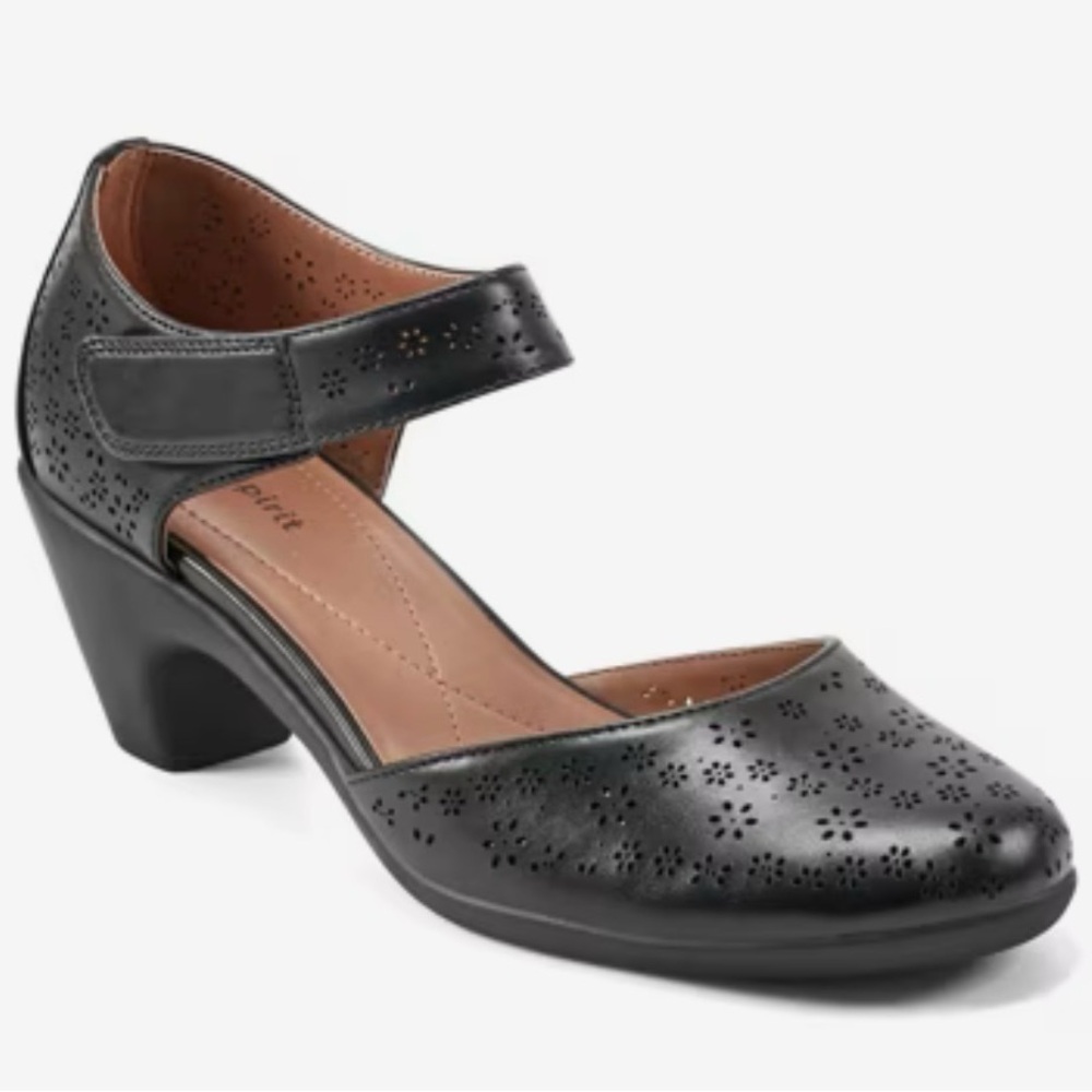 Easy Spirit Wide width Caty Pump shoes NWT
